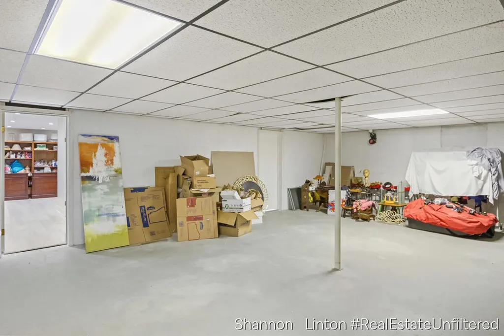346 Orchard View Drive Shelby Village MI 49455