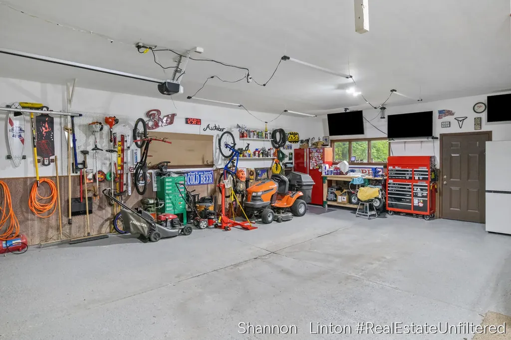 346 Orchard View Drive Shelby Village MI 49455