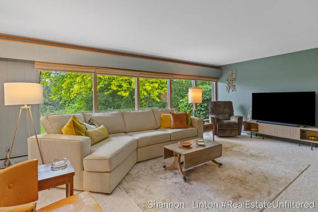 346 Orchard View Drive Shelby Village MI 49455