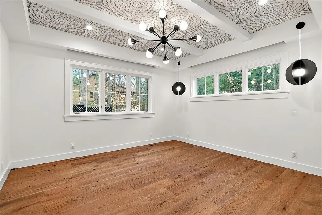317 N Lakeshore Avenue Park Township MI 49424