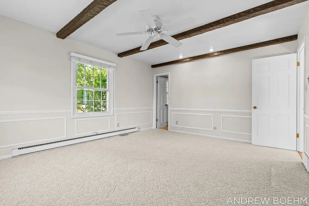 164 Euna Vista Drive Holland City MI 49423