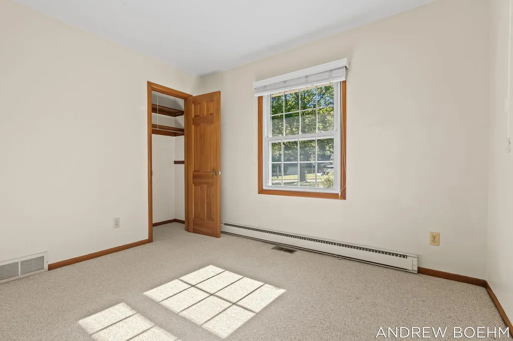 164 Euna Vista Drive Holland City MI 49423