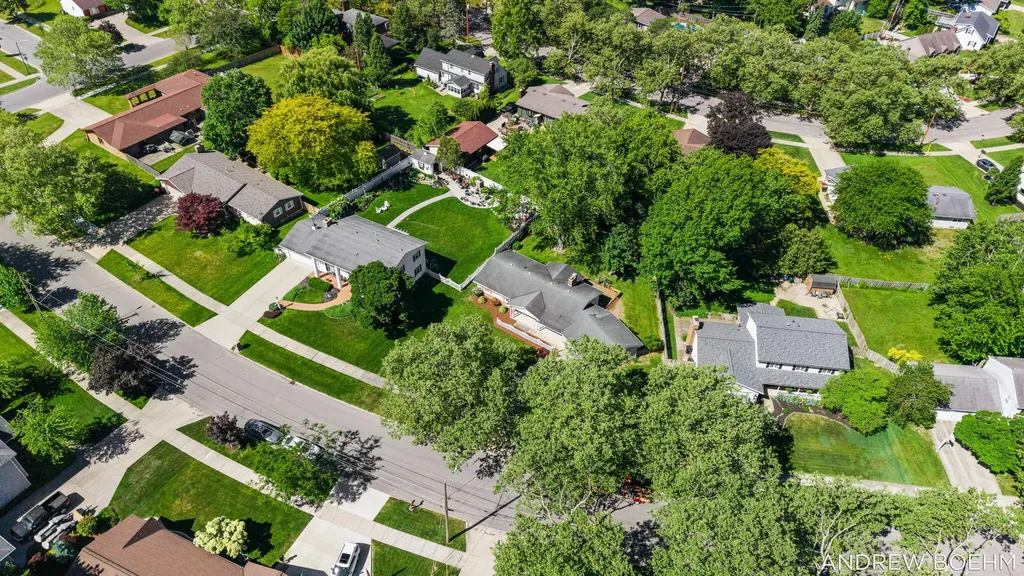 164 Euna Vista Drive Holland City MI 49423