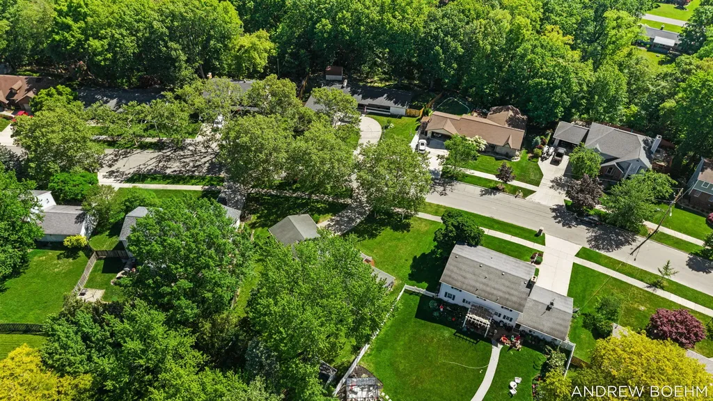 164 Euna Vista Drive Holland City MI 49423