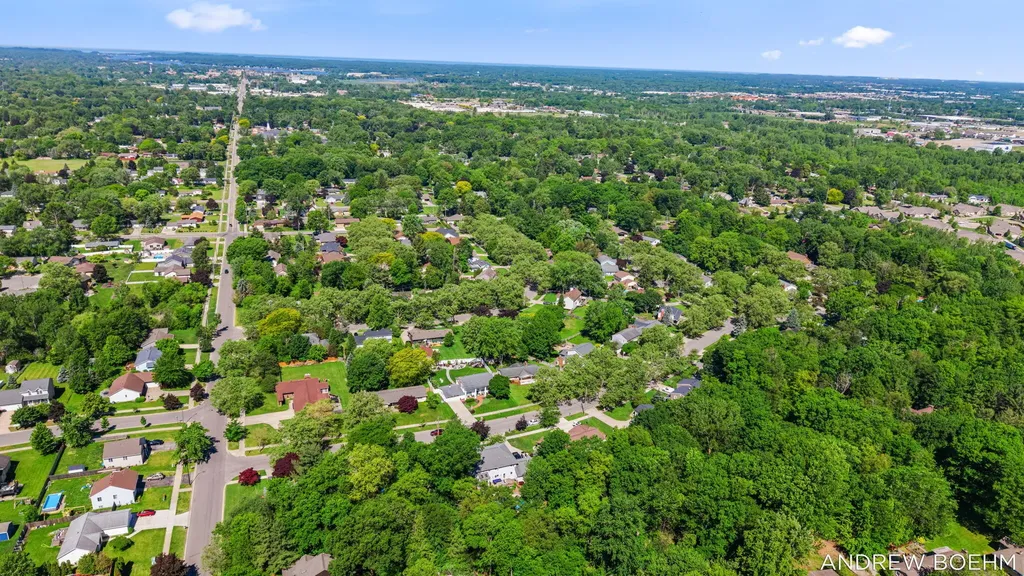 164 Euna Vista Drive Holland City MI 49423