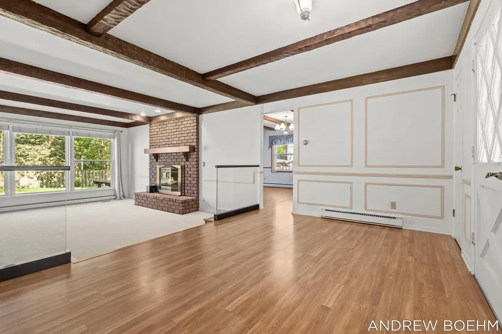 164 Euna Vista Drive Holland City MI 49423