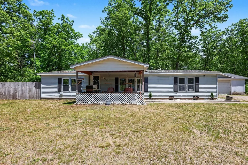 688 S Silver Drive Everett Township MI 49349