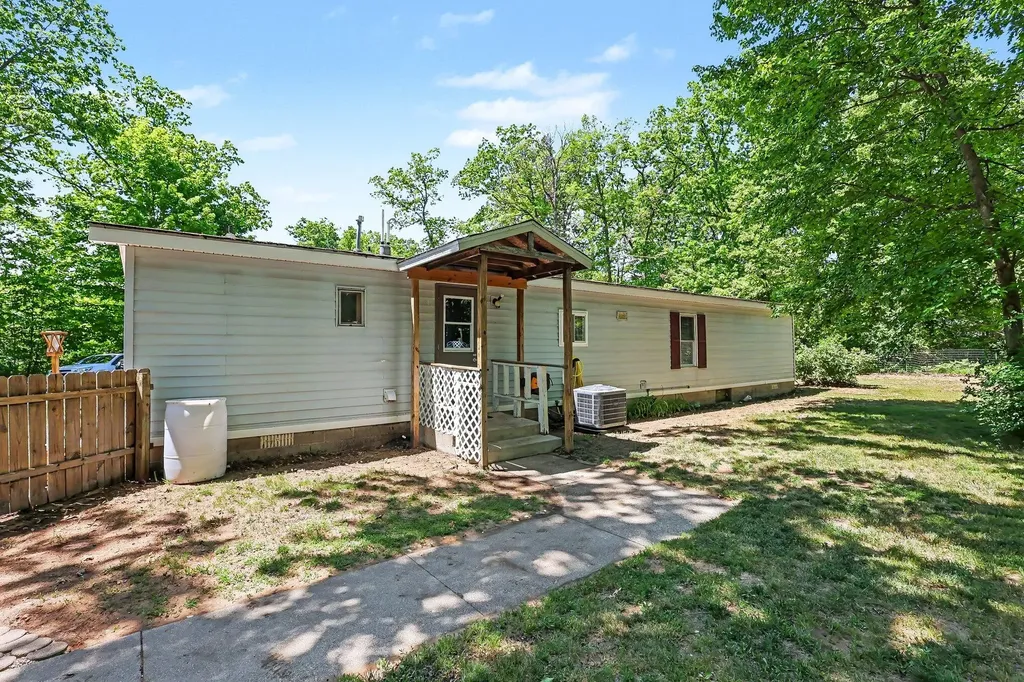 688 S Silver Drive Everett Township MI 49349