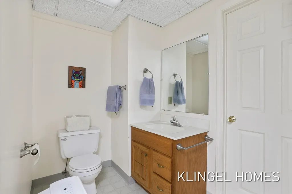 17829 Cherokee Drive Ferrysburg City MI 49456