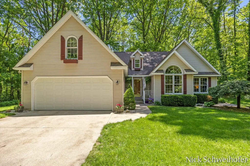 5932 Wilderness Trail Manlius Township MI 49419