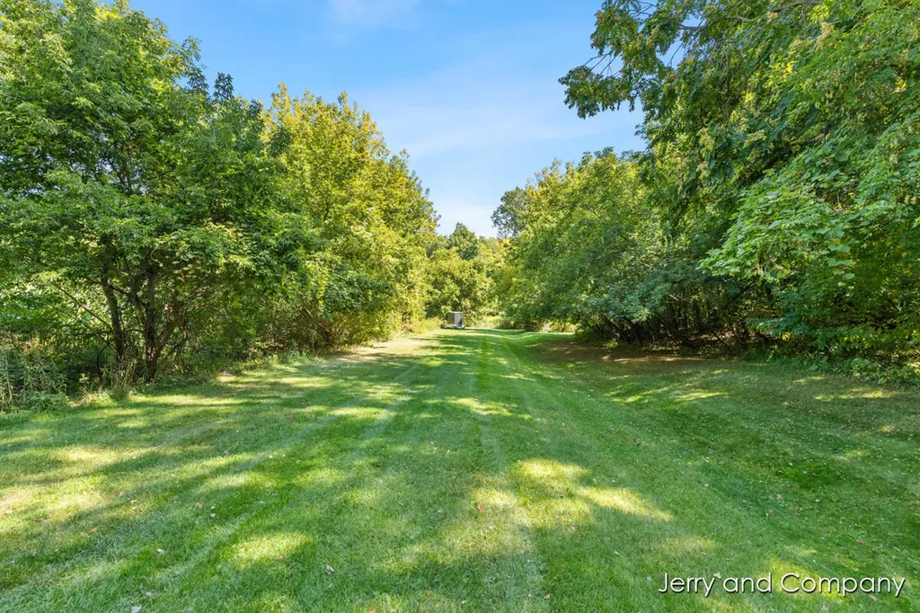 5932 Wilderness Trail Manlius Township MI 49419