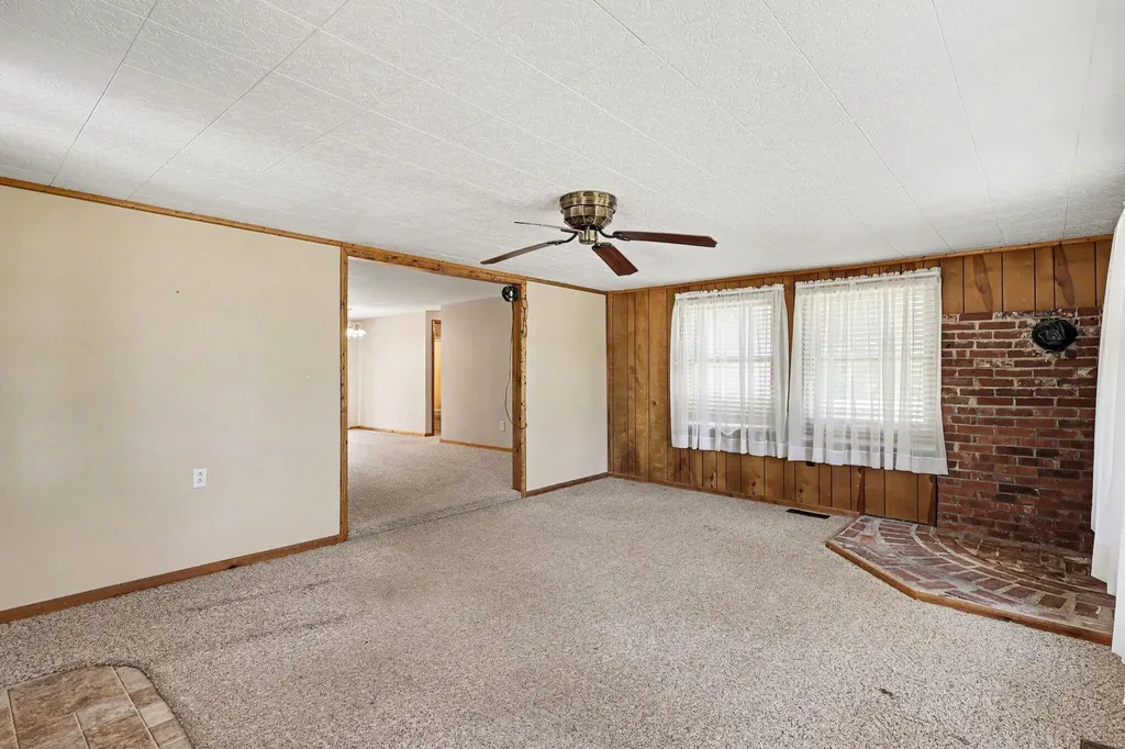 3599 S Maple Island Road Newfield Township MI 49421