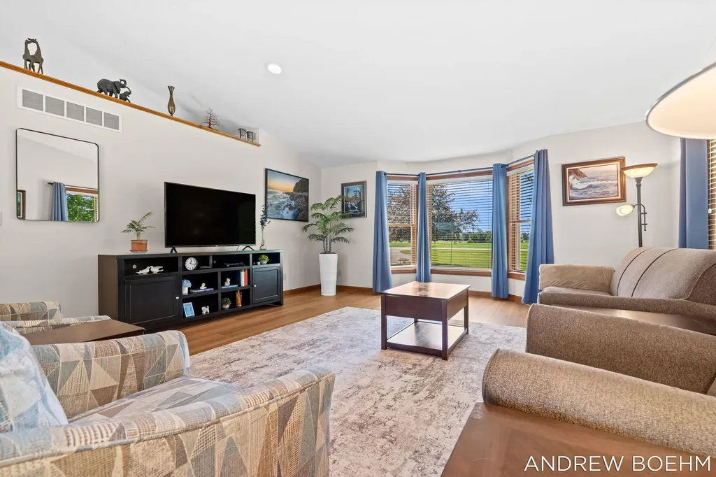 6141 Adams Street Zeeland Charter Township MI 49464