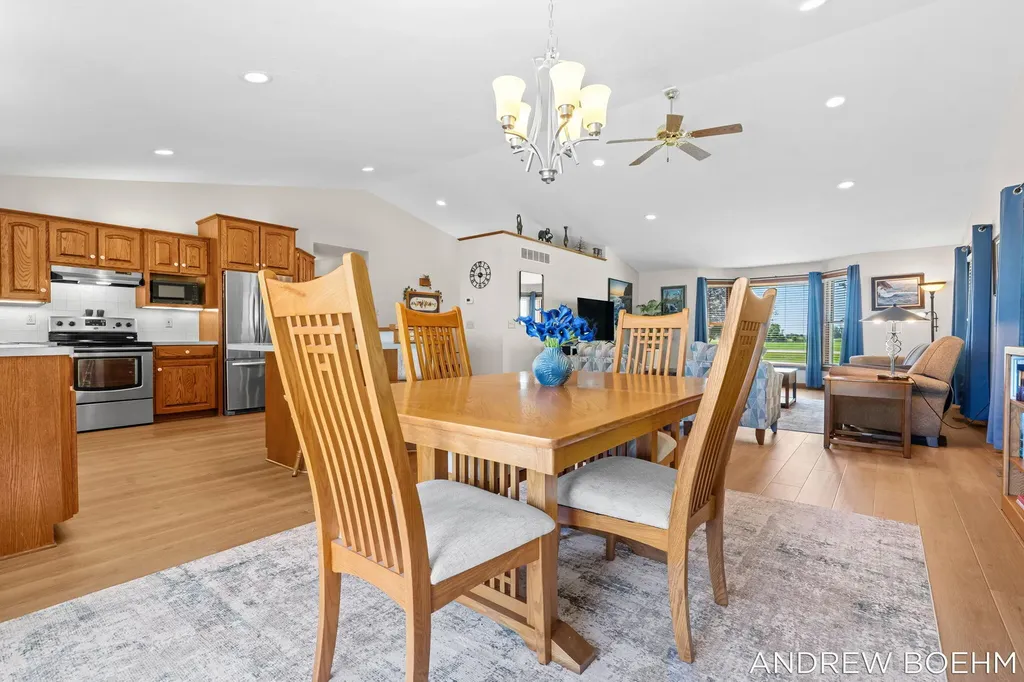 6141 Adams Street Zeeland Charter Township MI 49464