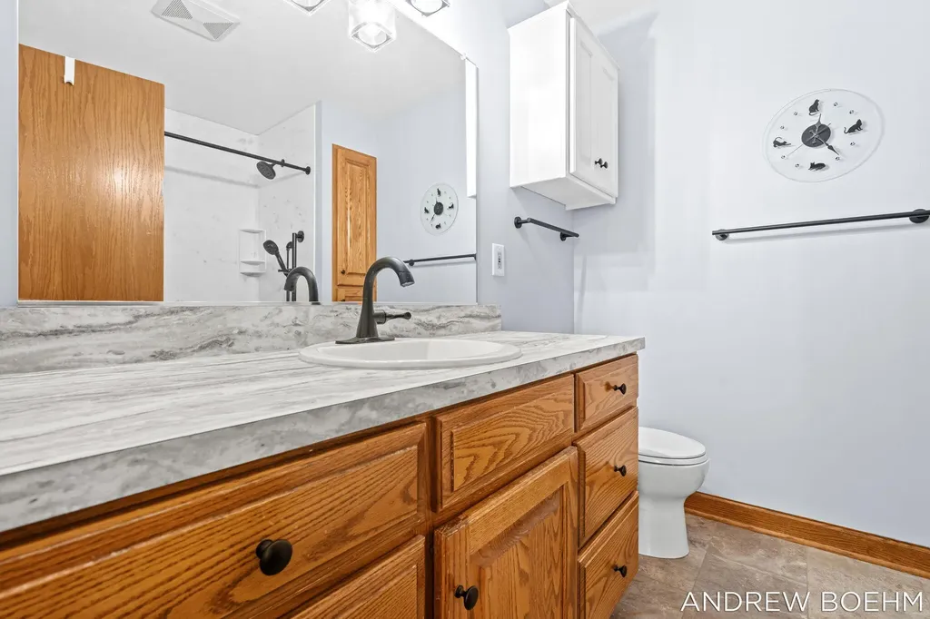 6141 Adams Street Zeeland Charter Township MI 49464