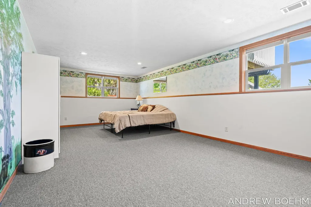 6141 Adams Street Zeeland Charter Township MI 49464