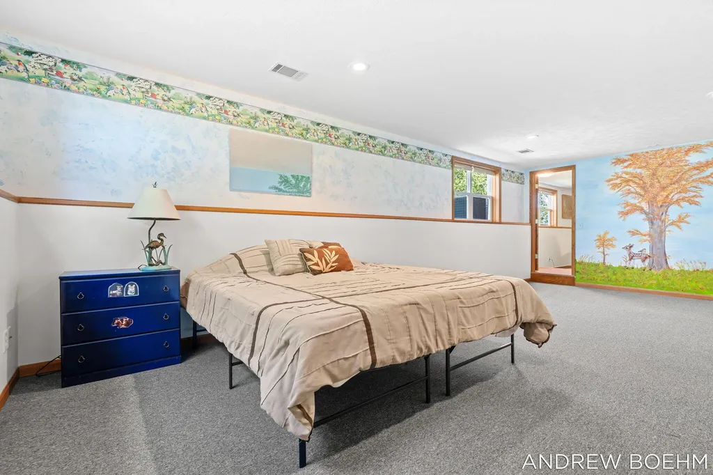 6141 Adams Street Zeeland Charter Township MI 49464