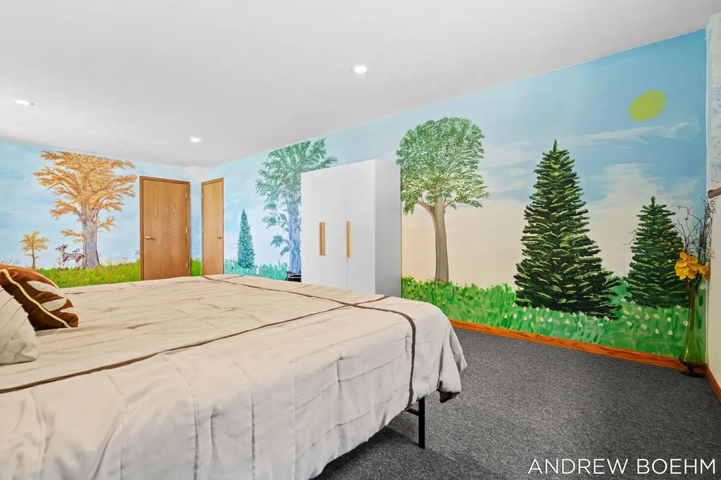 6141 Adams Street Zeeland Charter Township MI 49464