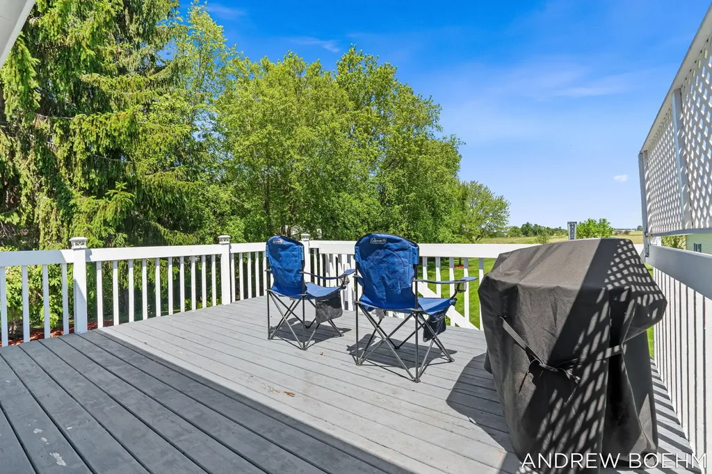 6141 Adams Street Zeeland Charter Township MI 49464