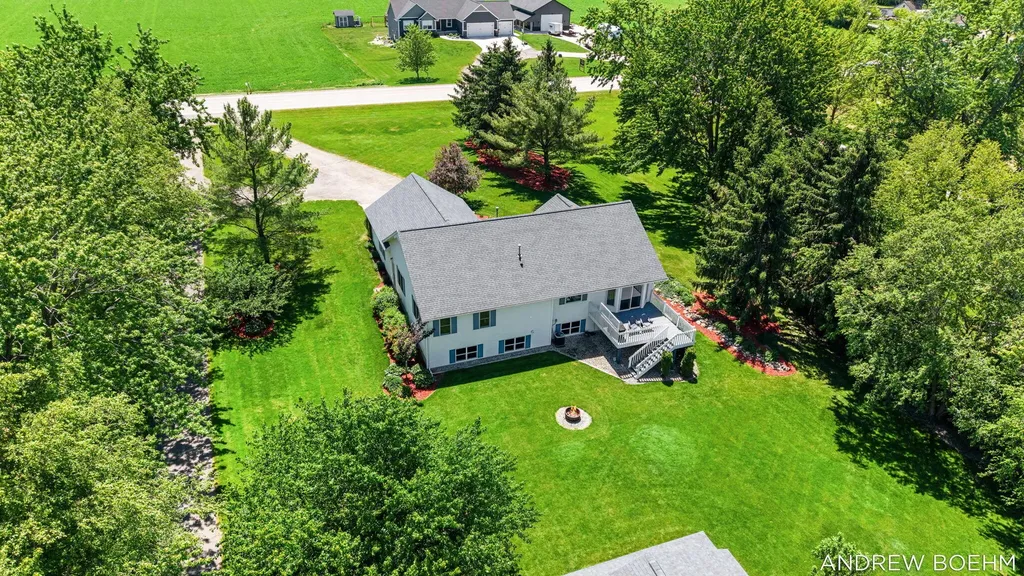 6141 Adams Street Zeeland Charter Township MI 49464