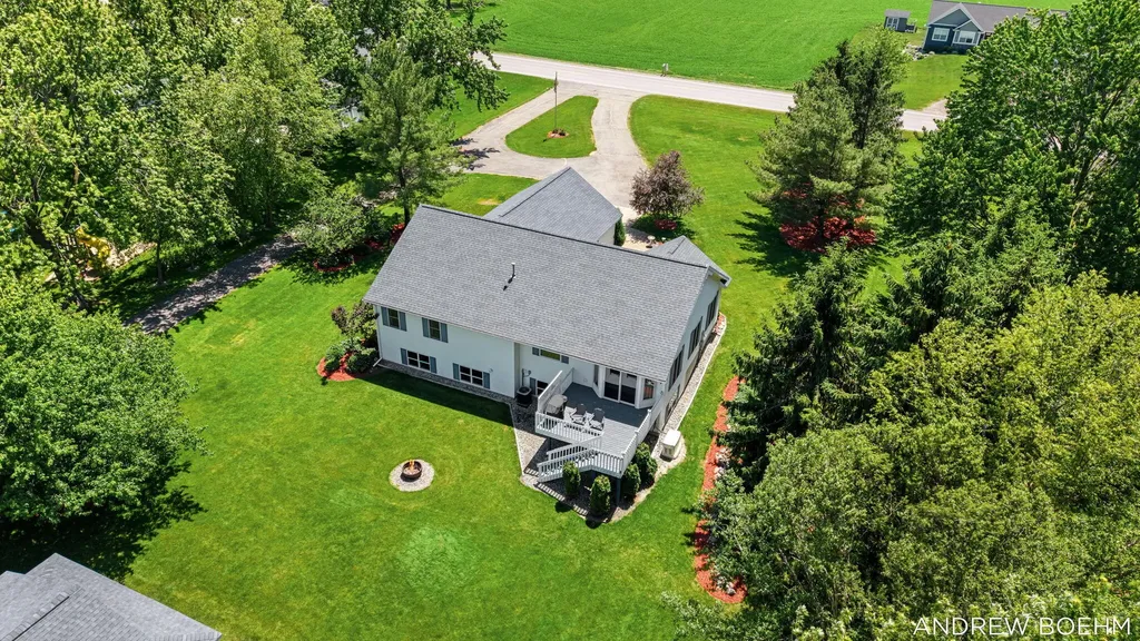 6141 Adams Street Zeeland Charter Township MI 49464