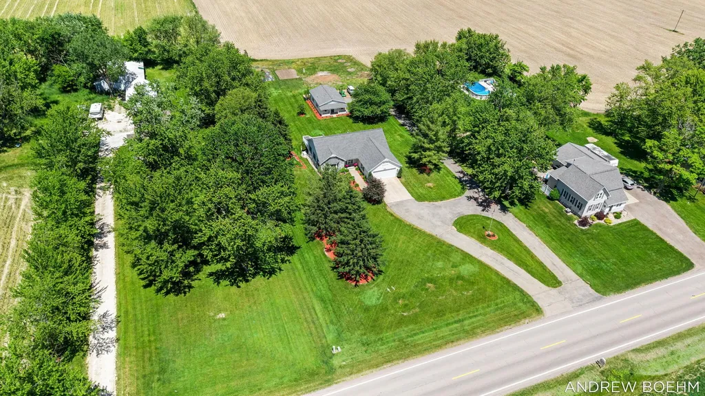 6141 Adams Street Zeeland Charter Township MI 49464