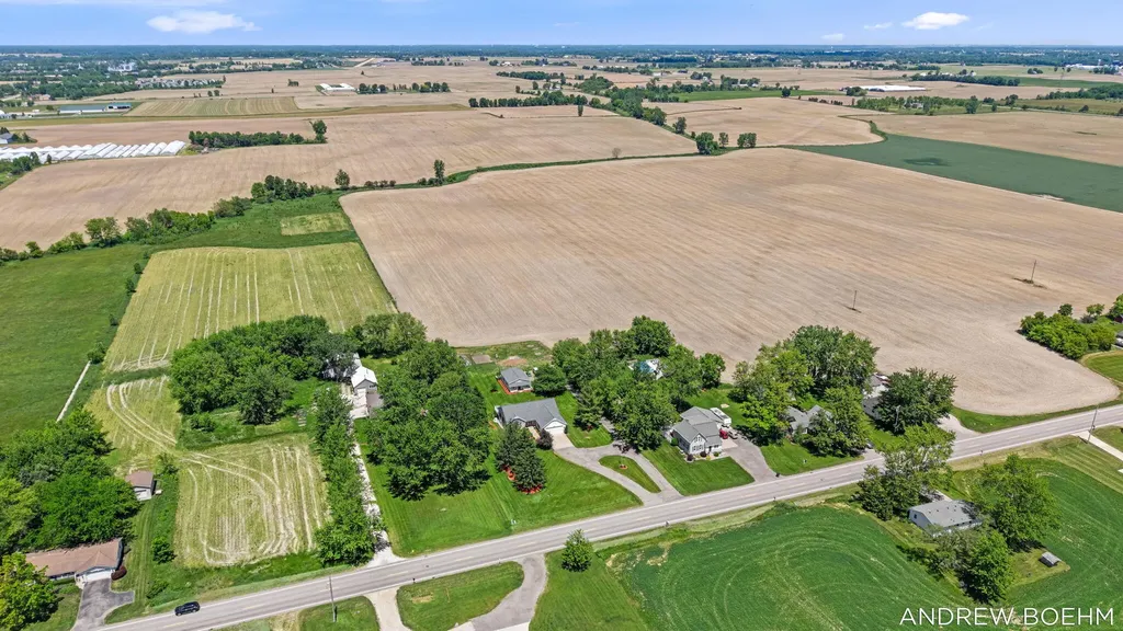 6141 Adams Street Zeeland Charter Township MI 49464