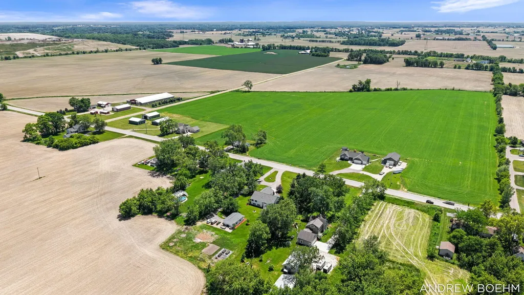 6141 Adams Street Zeeland Charter Township MI 49464