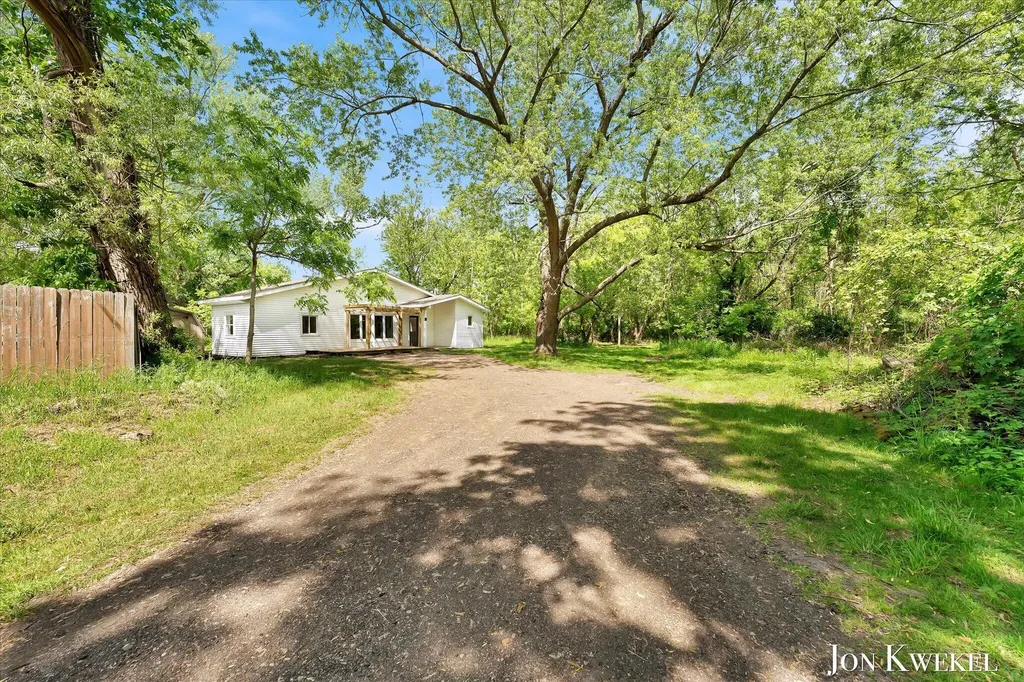 140 N 5th Street NE Cedar Springs City MI 49319