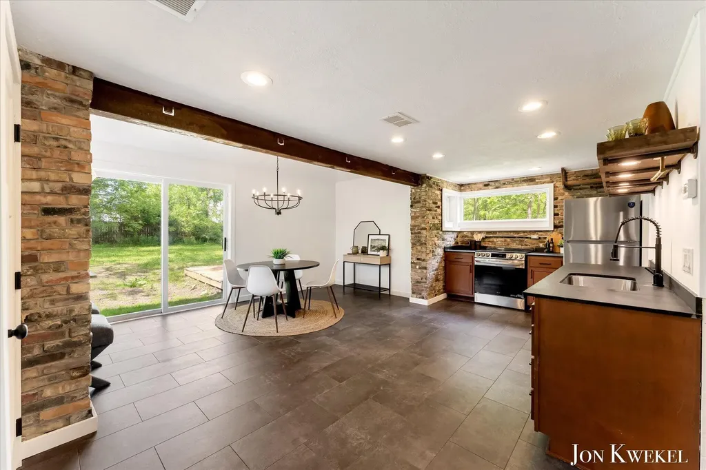 140 N 5th Street NE Cedar Springs City MI 49319