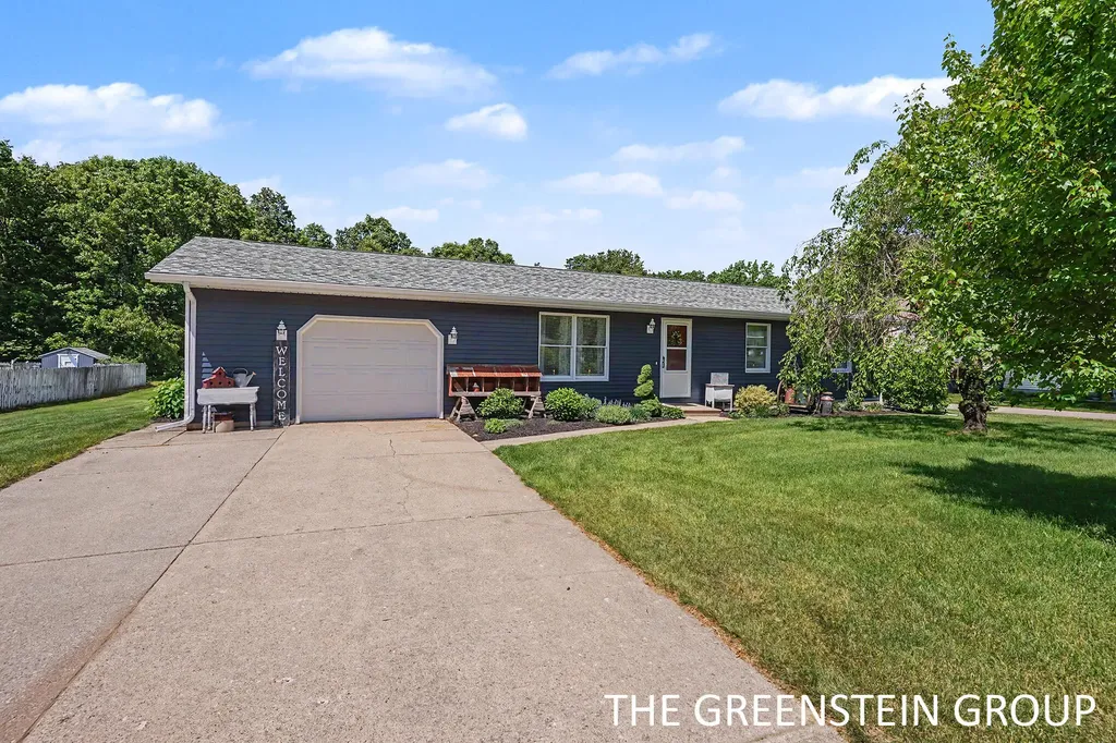 15949 Brucker Street Grand Haven Charter Township MI 49417