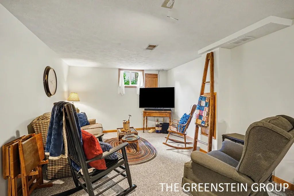15949 Brucker Street Grand Haven Charter Township MI 49417