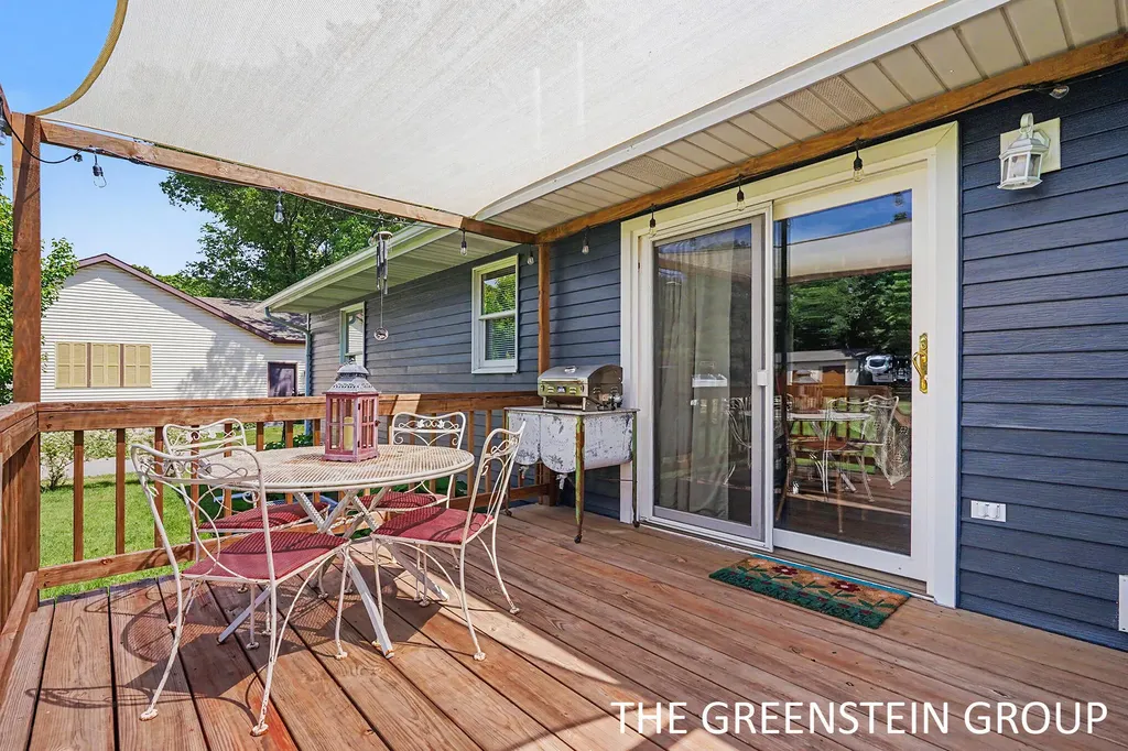 15949 Brucker Street Grand Haven Charter Township MI 49417