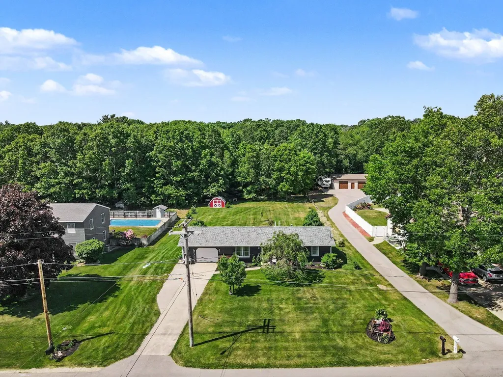 15949 Brucker Street Grand Haven Charter Township MI 49417