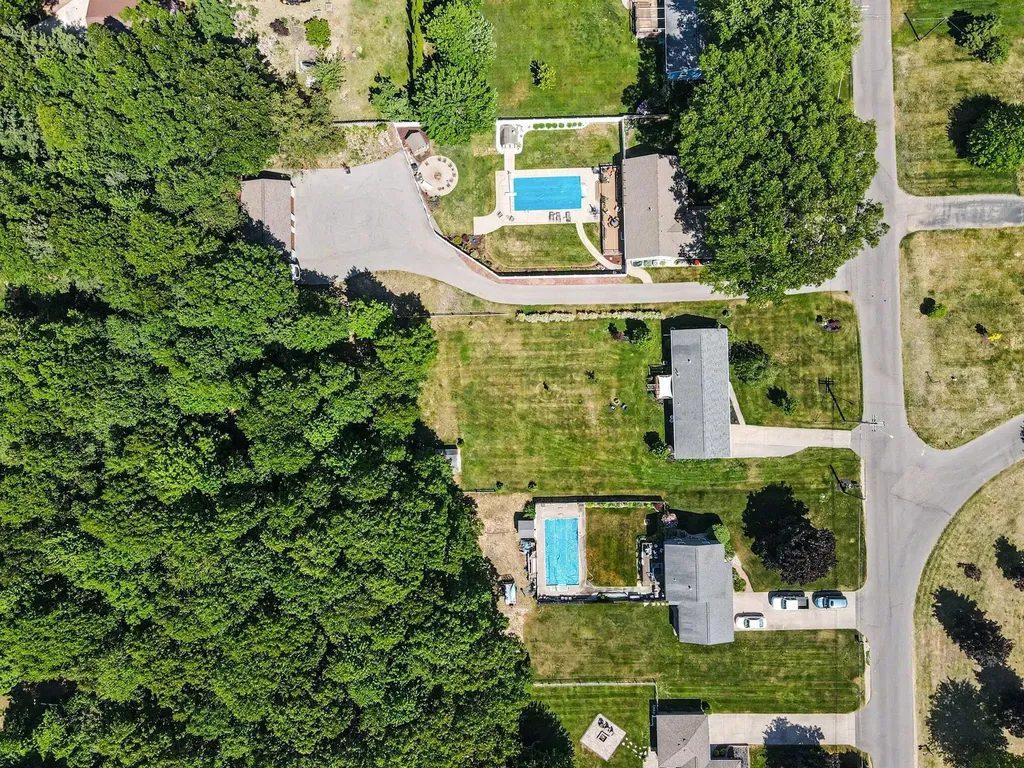 15949 Brucker Street Grand Haven Charter Township MI 49417