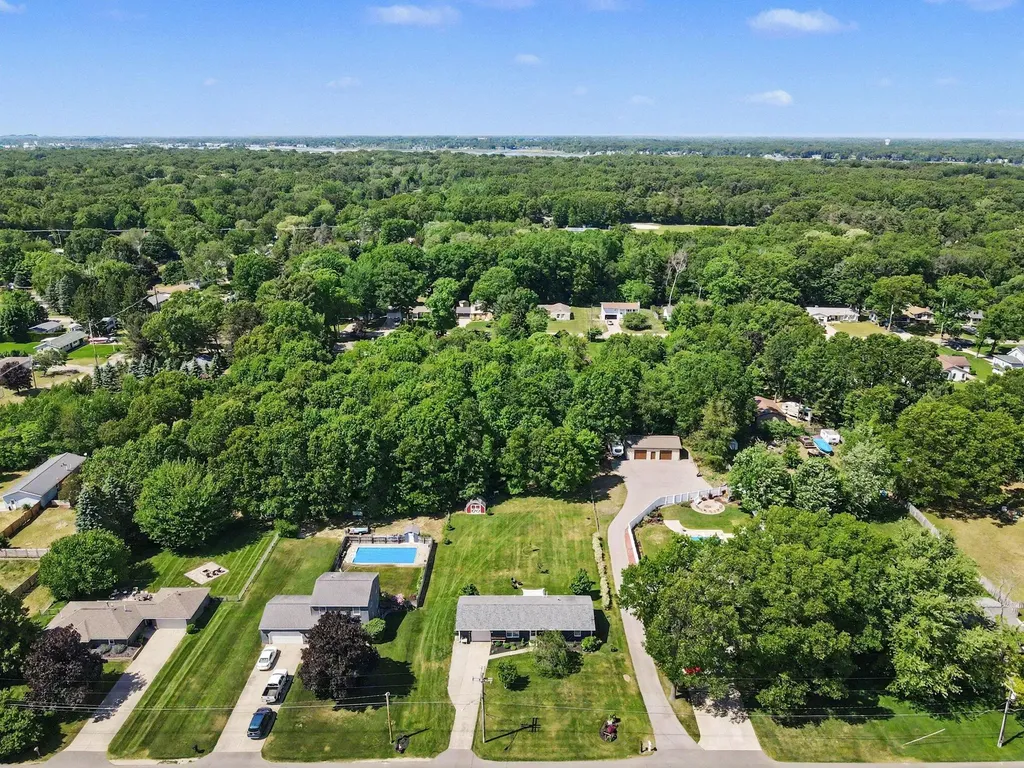 15949 Brucker Street Grand Haven Charter Township MI 49417