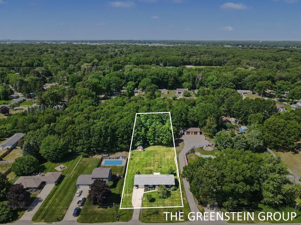 15949 Brucker Street Grand Haven Charter Township MI 49417