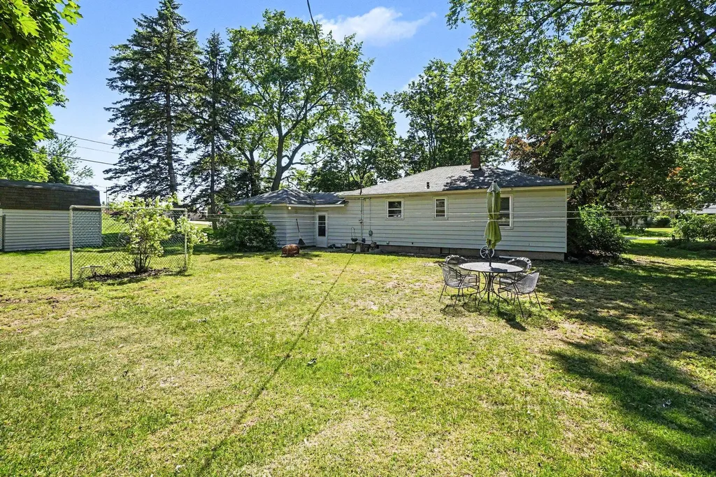 367 Lane Avenue Holland Charter Township MI 49423