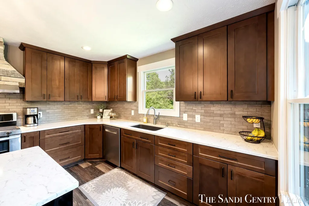 12400 Lincoln Farms Drive Grand Haven Charter Township MI 49417