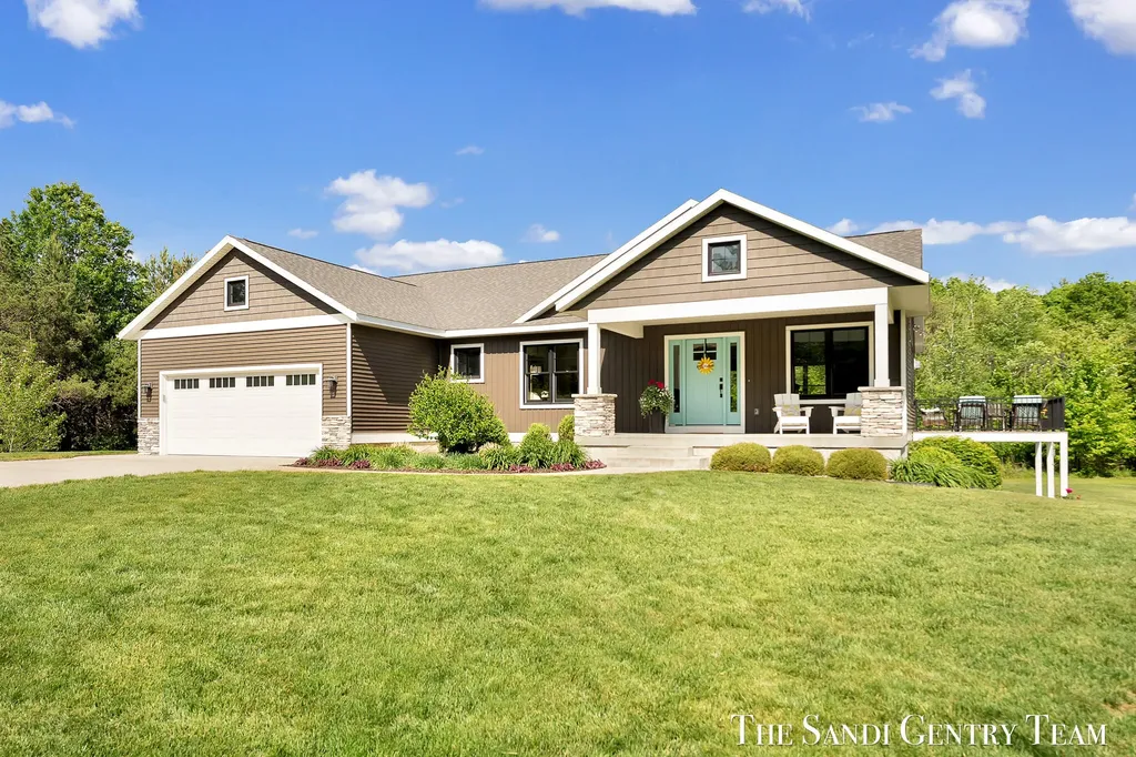 12400 Lincoln Farms Drive Grand Haven Charter Township MI 49417