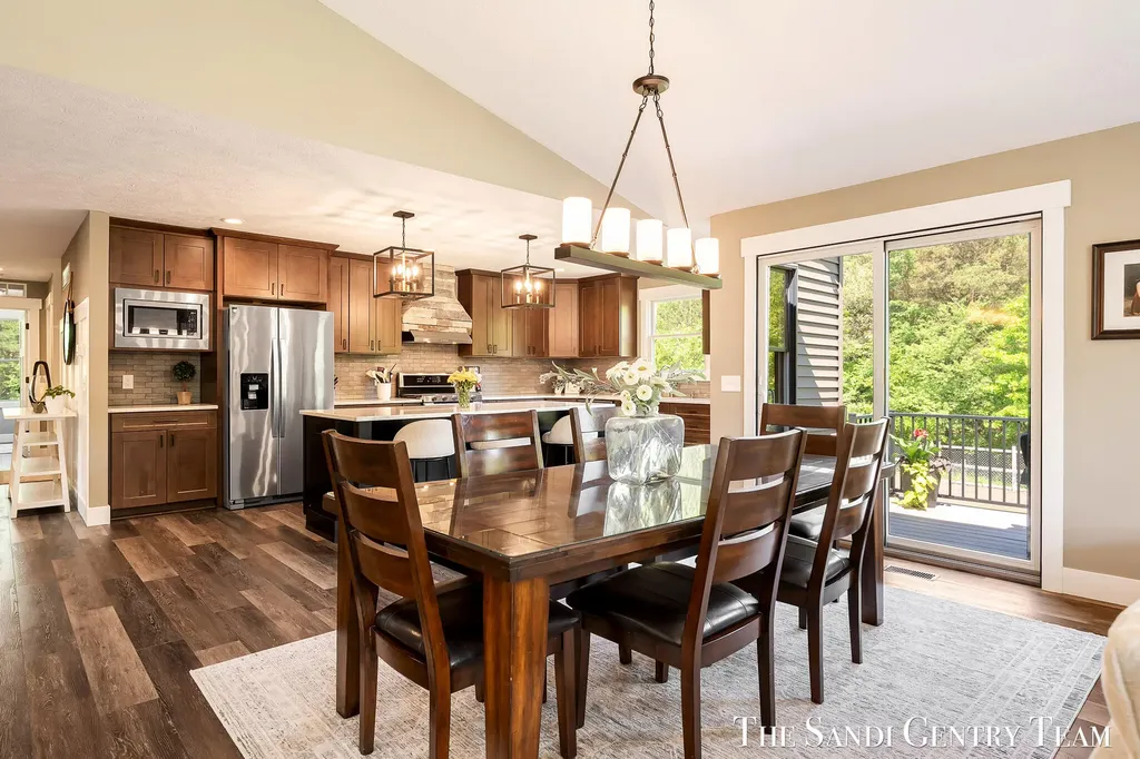 12400 Lincoln Farms Drive Grand Haven Charter Township MI 49417