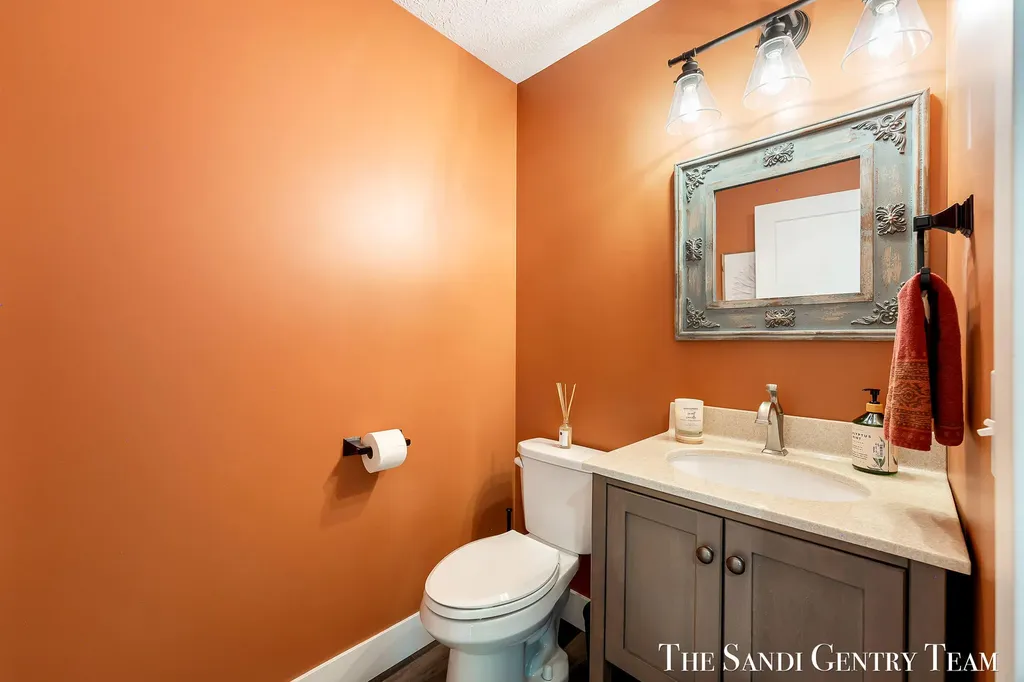 12400 Lincoln Farms Drive Grand Haven Charter Township MI 49417
