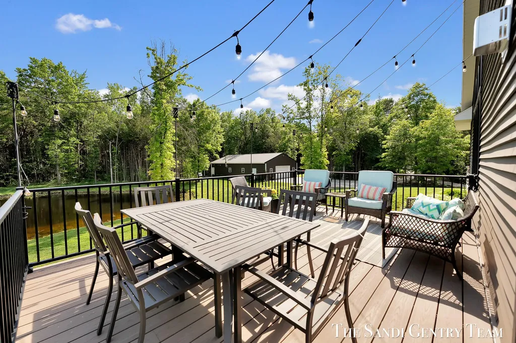 12400 Lincoln Farms Drive Grand Haven Charter Township MI 49417
