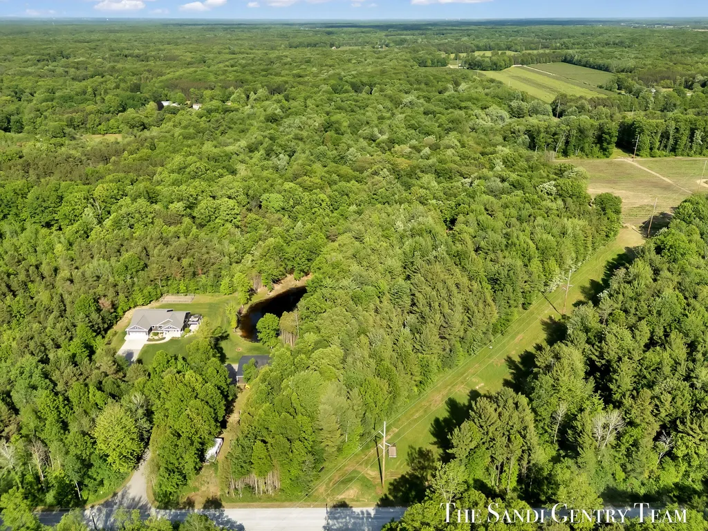 12400 Lincoln Farms Drive Grand Haven Charter Township MI 49417