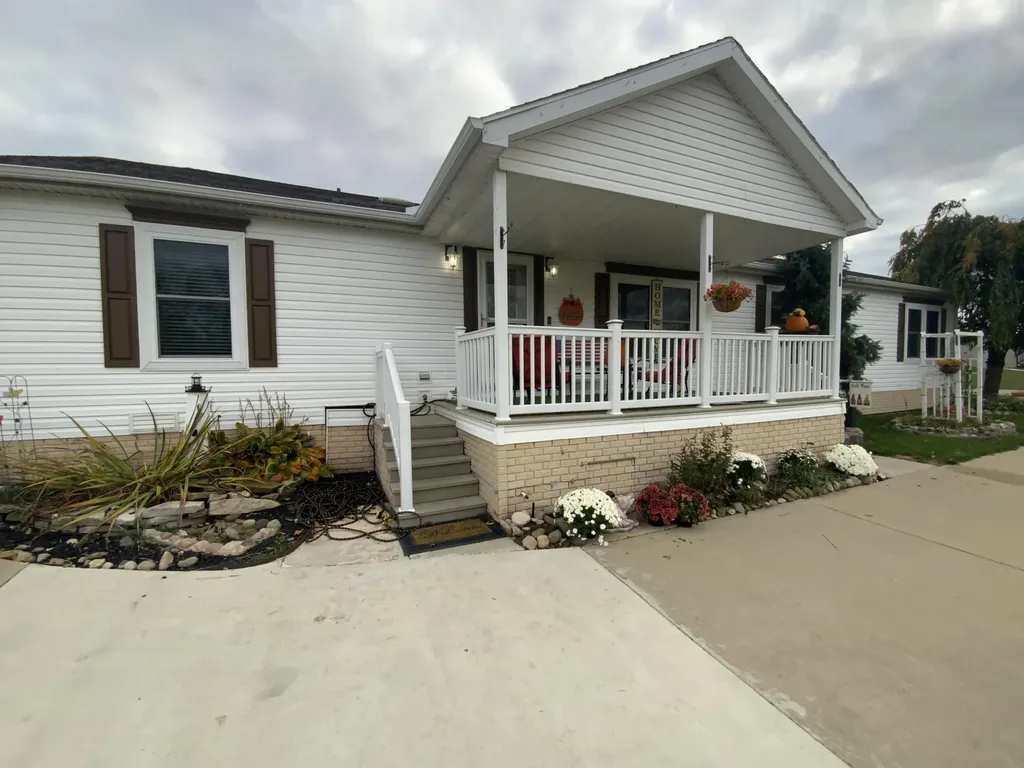 1559 Larkmore Lane Grass Lake Charter Township MI 49240