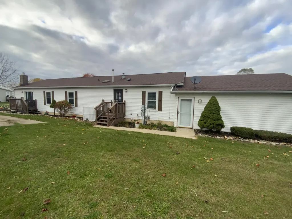1559 Larkmore Lane Grass Lake Charter Township MI 49240