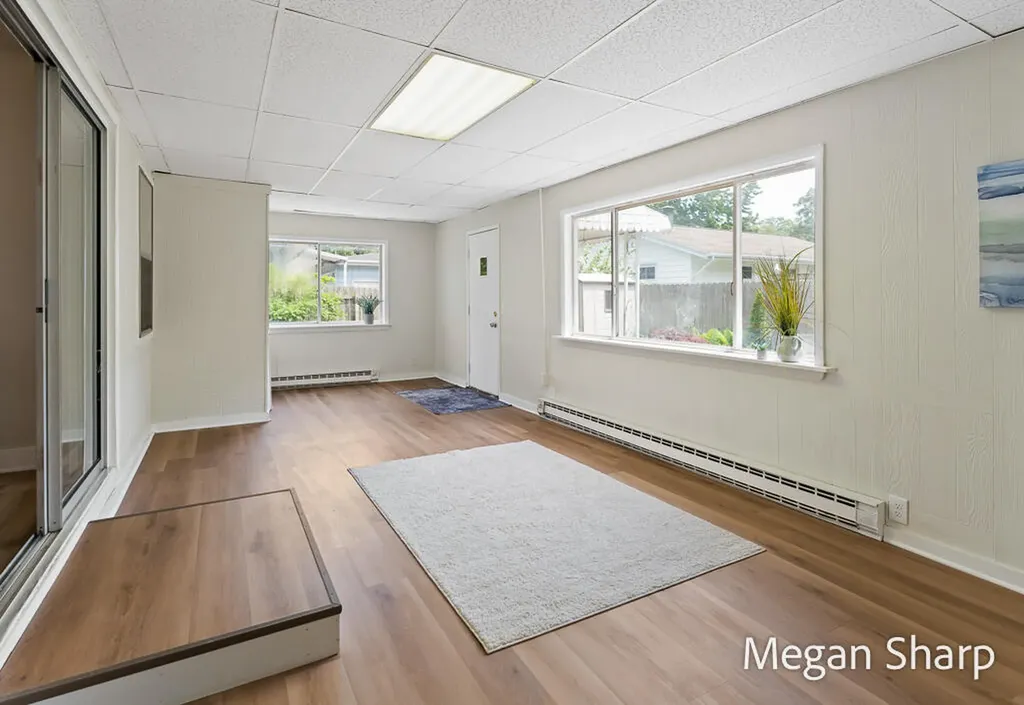 2557 Crozier Avenue Muskegon City MI 49441