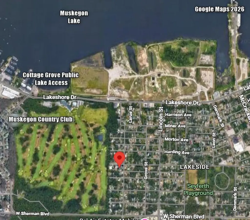 2557 Crozier Avenue Muskegon City MI 49441