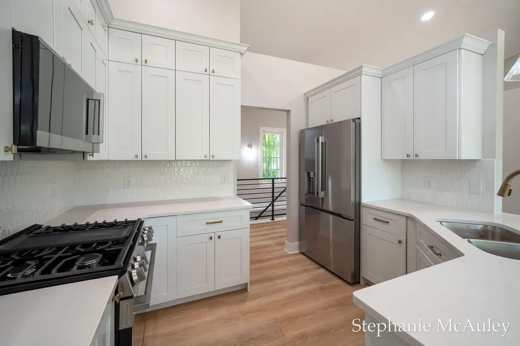 5739 130th Avenue Manlius Township MI 49408