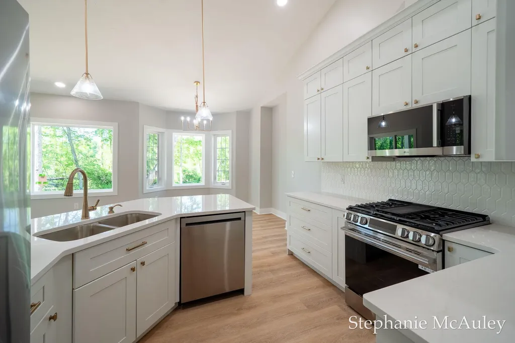 5739 130th Avenue Manlius Township MI 49408